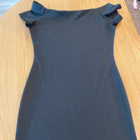 Black Dress - Picture 2 of 2